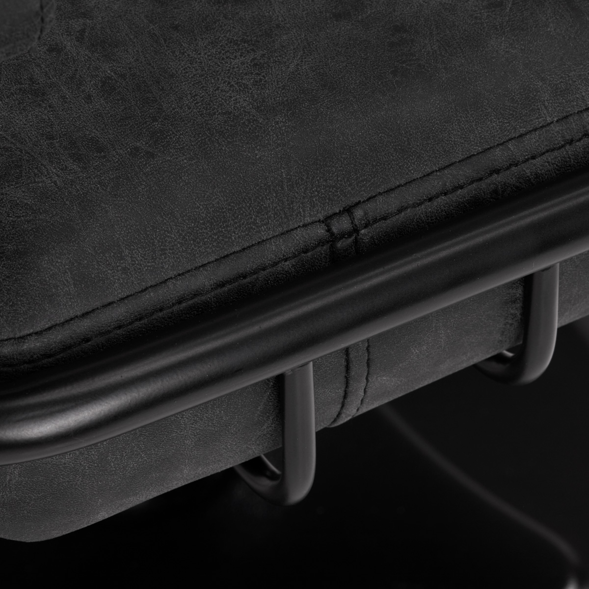 Kadernícke kreslo Gabbiano Catania Loft Old Leather čierne