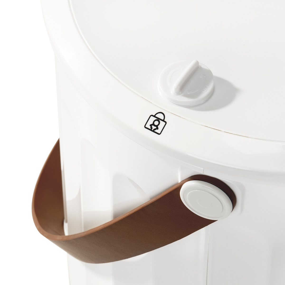 ELEGANTE ohrievač uterákov E18 480W