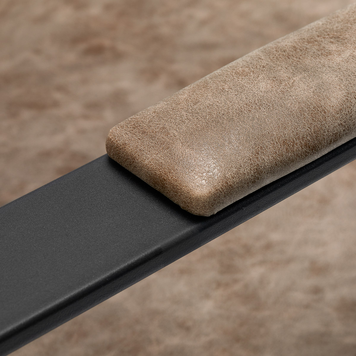 Gabbiano Modena starohnedé kadernícke kreslo