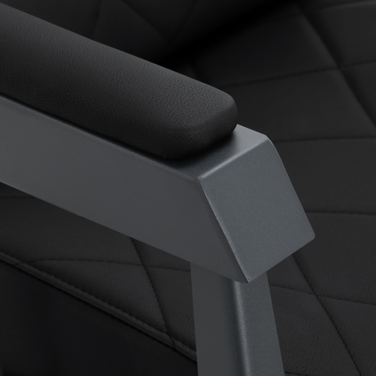 Holičské kreslo Gabbiano Bruno čierne s grafitovým rámom