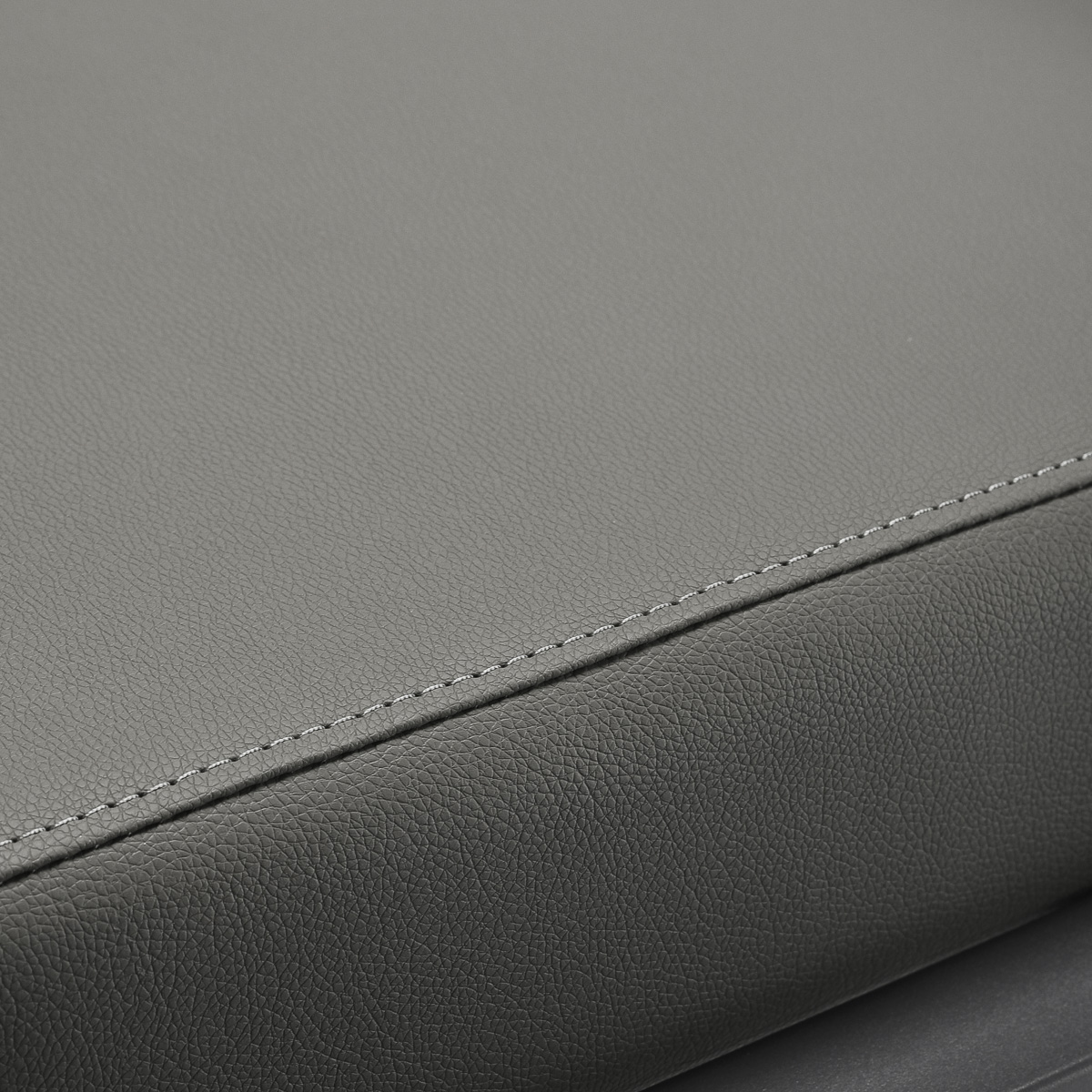 Kadernícke kreslo Gabbiano Porto sivá