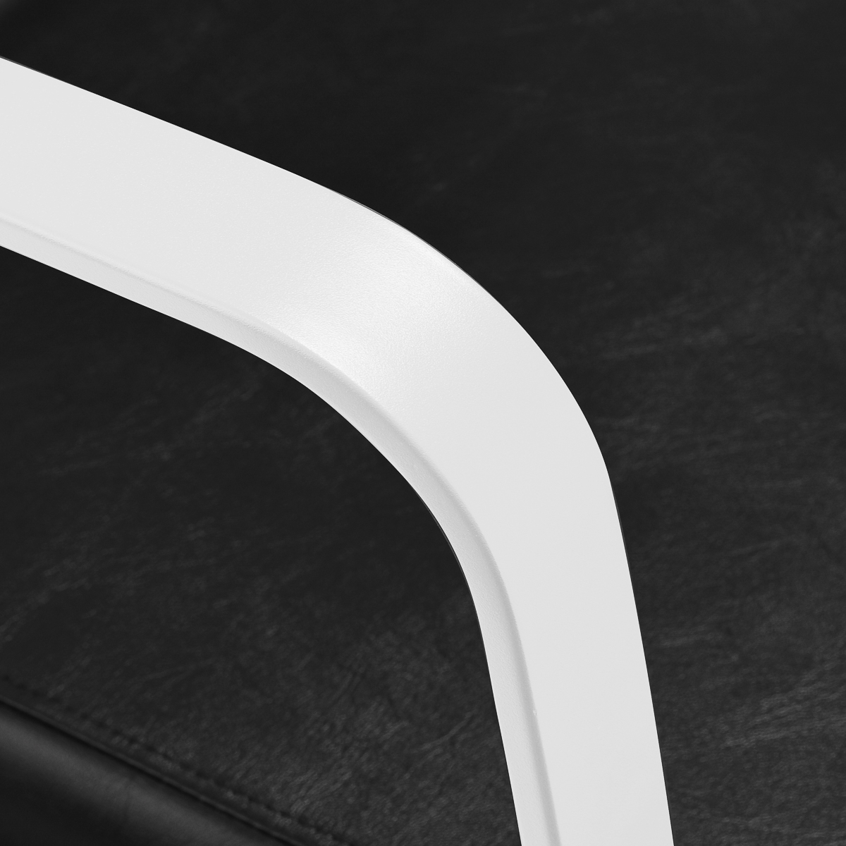 Kadernícke kreslo Gabbiano Porto biela čierna