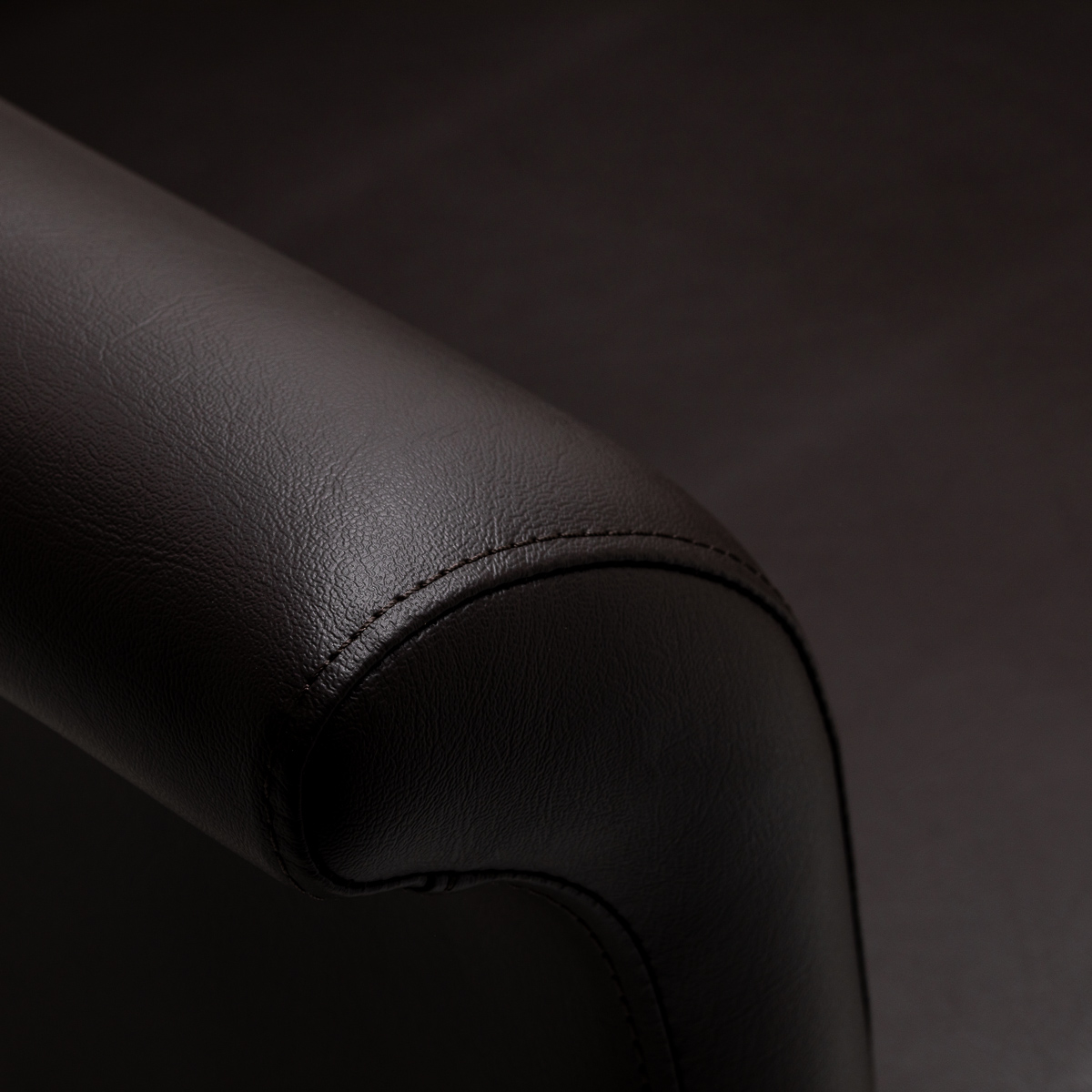 Kadernícke kreslo Gabbiano Lucca hnedé s čiernou podnožou