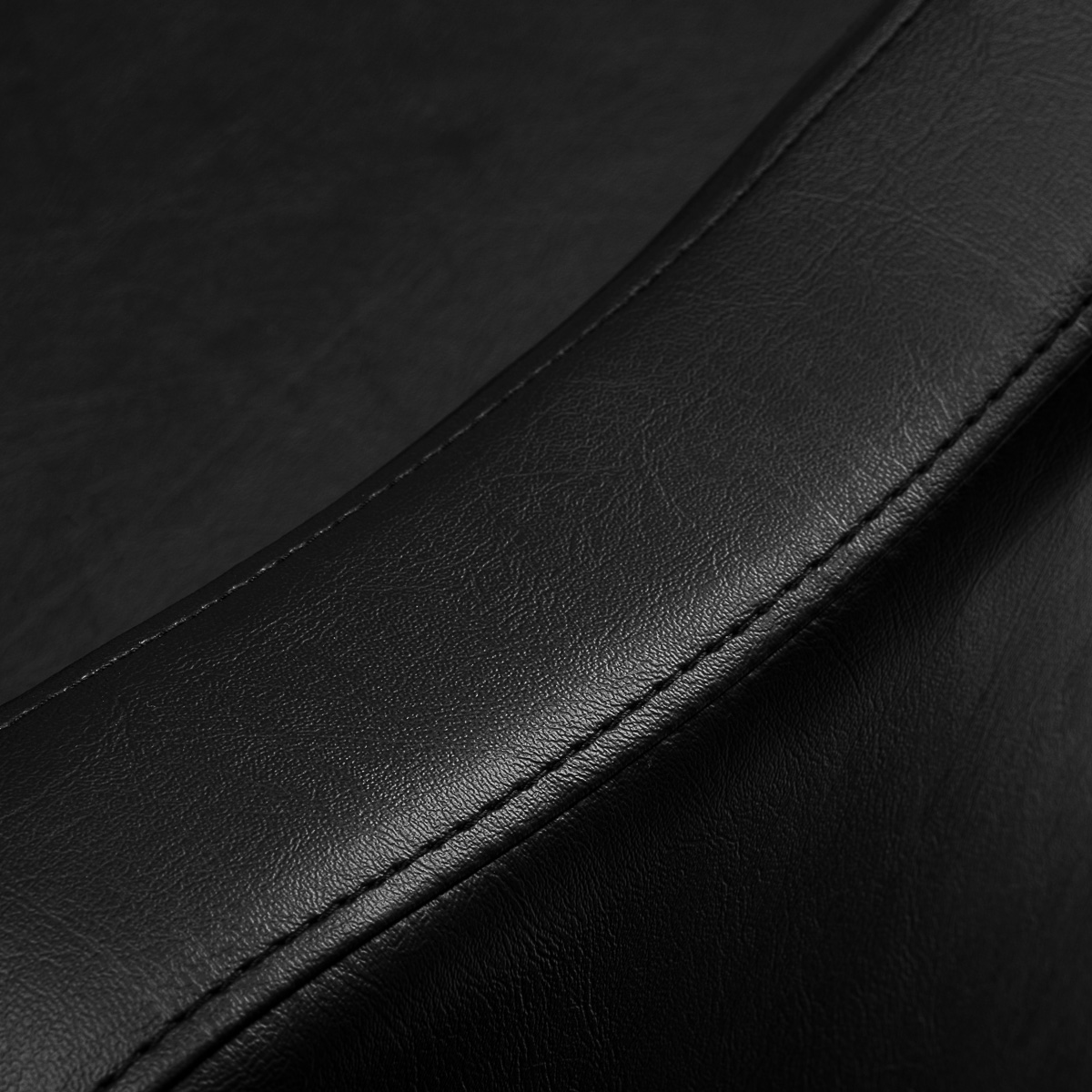 Kadernícke kreslo Gabbiano Seville Black s čiernou podnožou