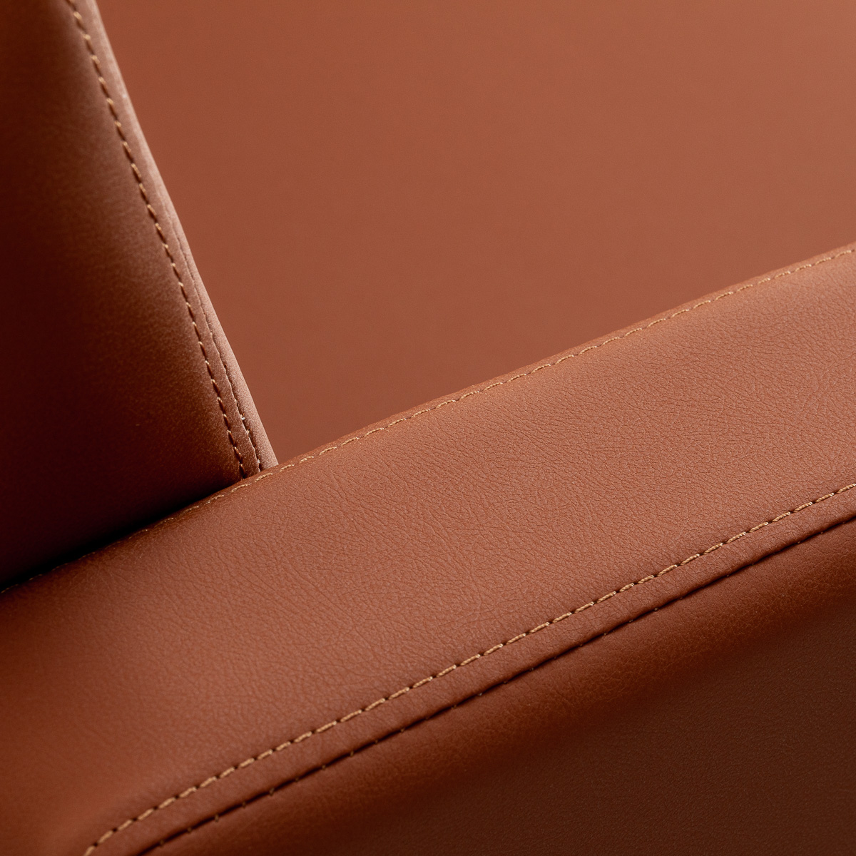 Gabbiano kadernícke kreslo Elda Hnedé, čierna podstava