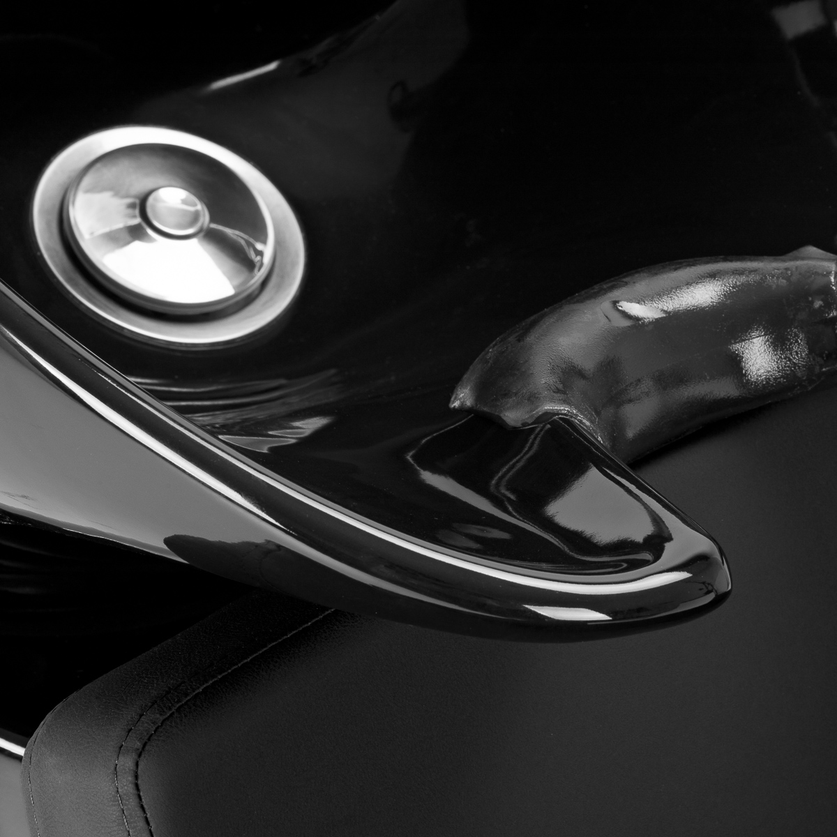 Gabbiano Vitoria kadernícka umývacia stanica čierna