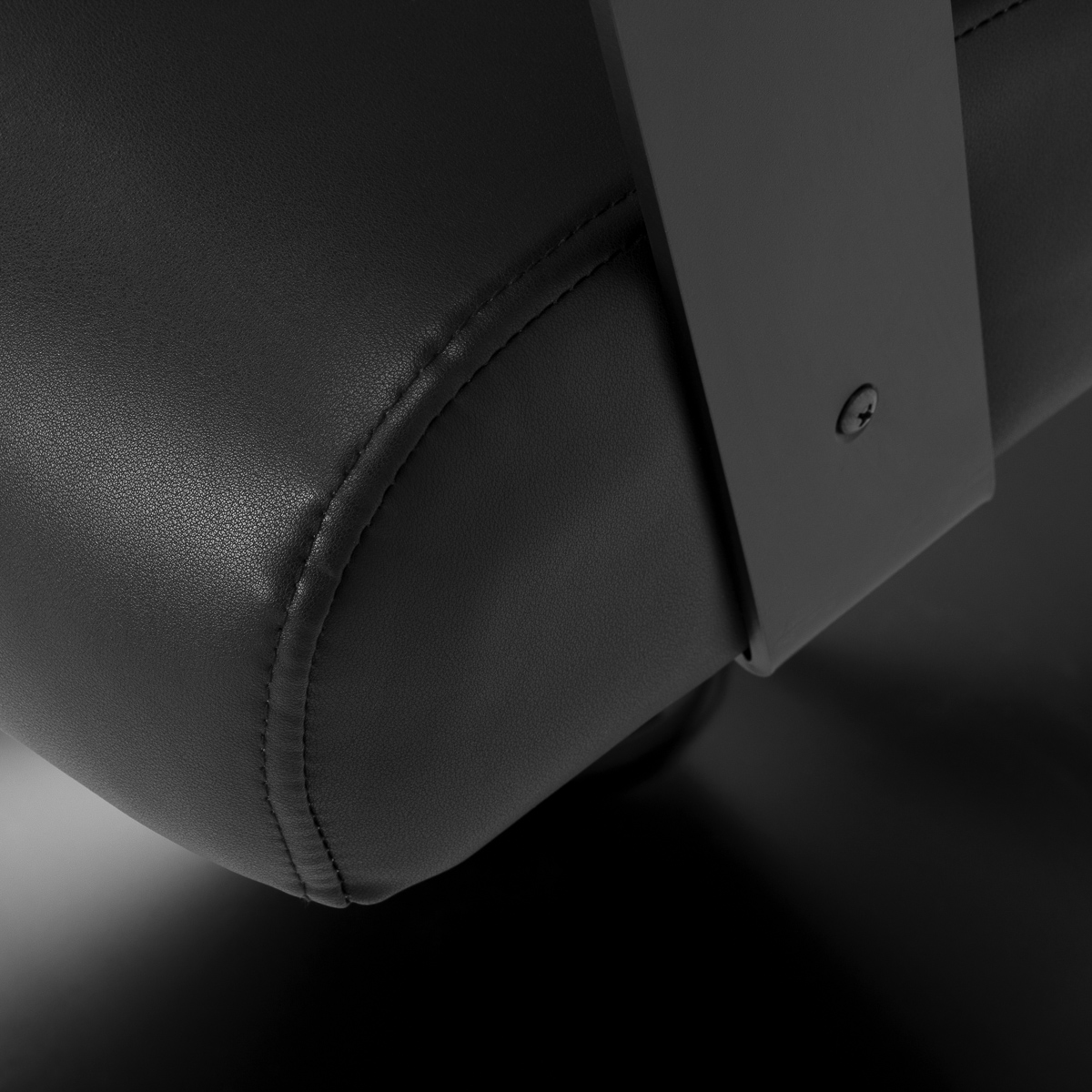 Kadernícke kreslo Hair System Jet noir čierne