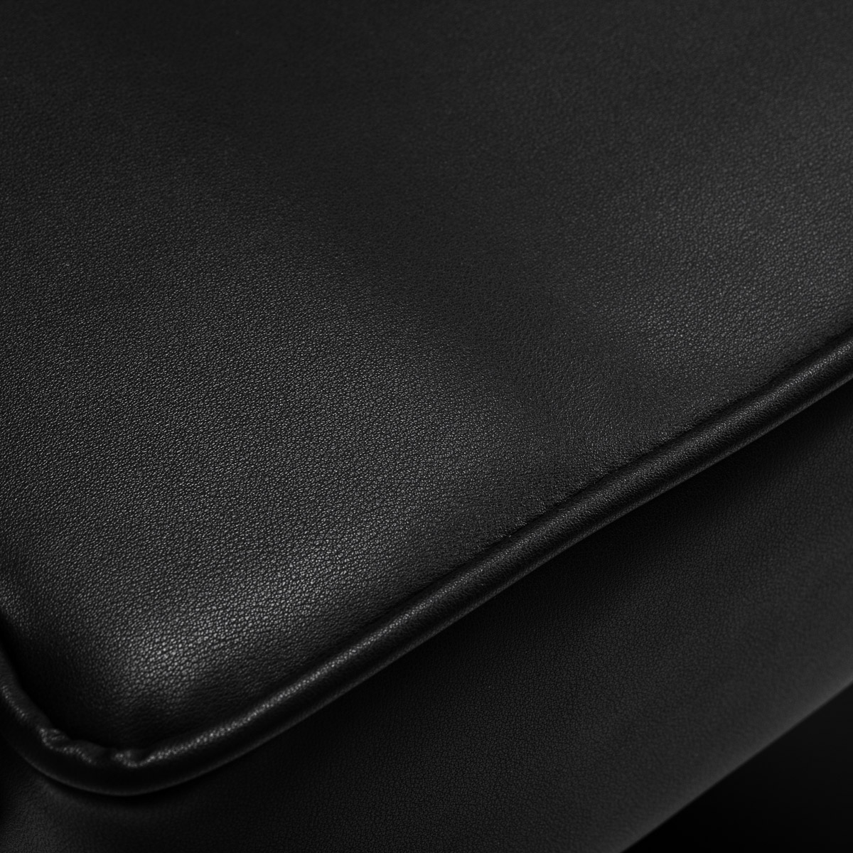 Kadernícke kreslo Hair System Studio noir čierne